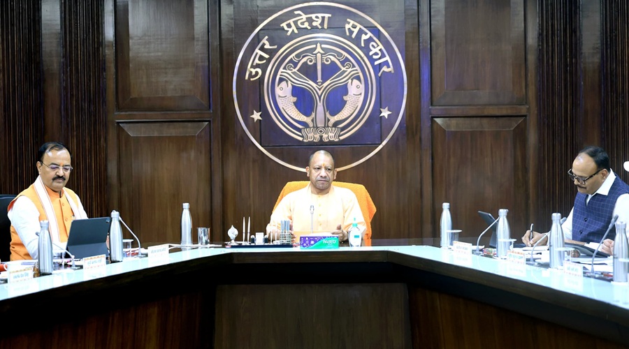 UP Cabinet Decision: योगी सरकार की अनूठी पहल, अब UK में मास्टर डिग्री ले सकेंगे यूपी के छात्र