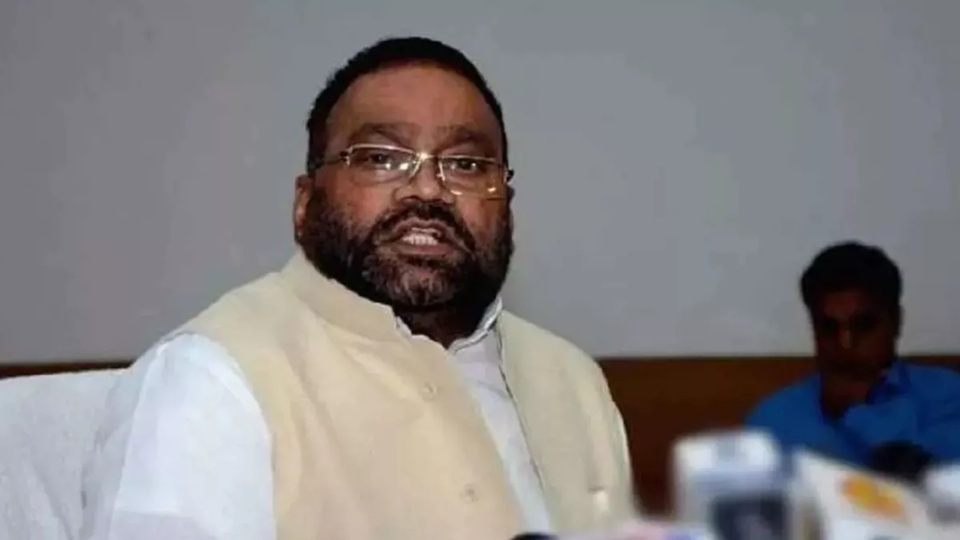 UP Politics: फिर विवादों में स्वामी प्रसाद मौर्य, इस बार लक्ष्मी पूजा पर खड़े किए सवाल!