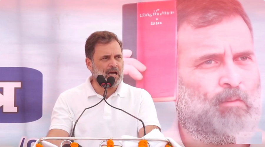 औरंगाबाद में राहुल गांधी बोले- नीतीश का रिमोट मोदी के हाथ में, अब सरकार बदलने का समय