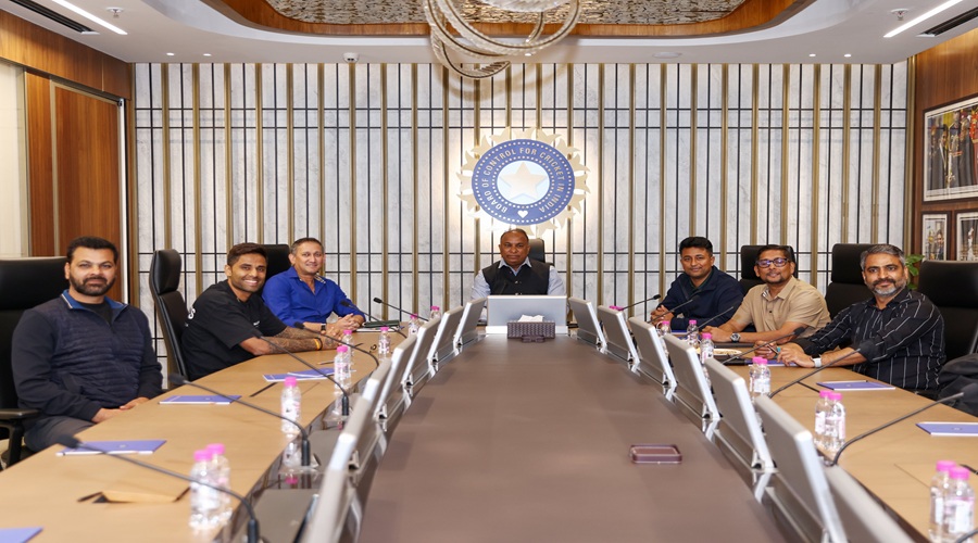 T20 World Cup 2026: भारतीय टीम का ऐलान, सूर्या कप्तान, गिल बाहर; अगरकर बोले- रन नहीं बना पा रहे शुभमन