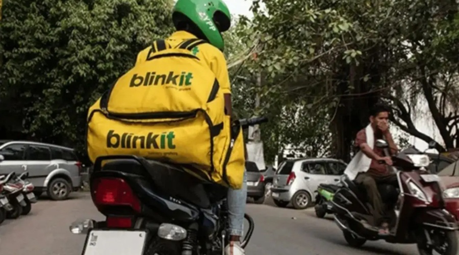 केंद्रीय मंत्री मांडविया के दखल के बाद Blinkit का बड़ा फैसला, हटाया ’10 मिनट में डिलीवरी’ का दावा