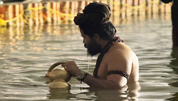 Magh Mela 2026: पहले दिन त्रिवेणी संगम पर आस्था की डुबकी लगा रहे श्रद्धालु; CM योगी ने दी बधाई