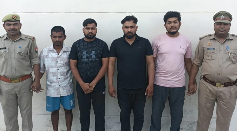 लखनऊ में IPL के दौरान बेचे नकली टिकट, पुलिस ने छत्‍तीसगढ़ के 4 युवकों को पकडा़