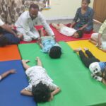 International Yoga Day 2026: स्पेशल बच्चों के समग्र विकास में सुधार लाता है योग