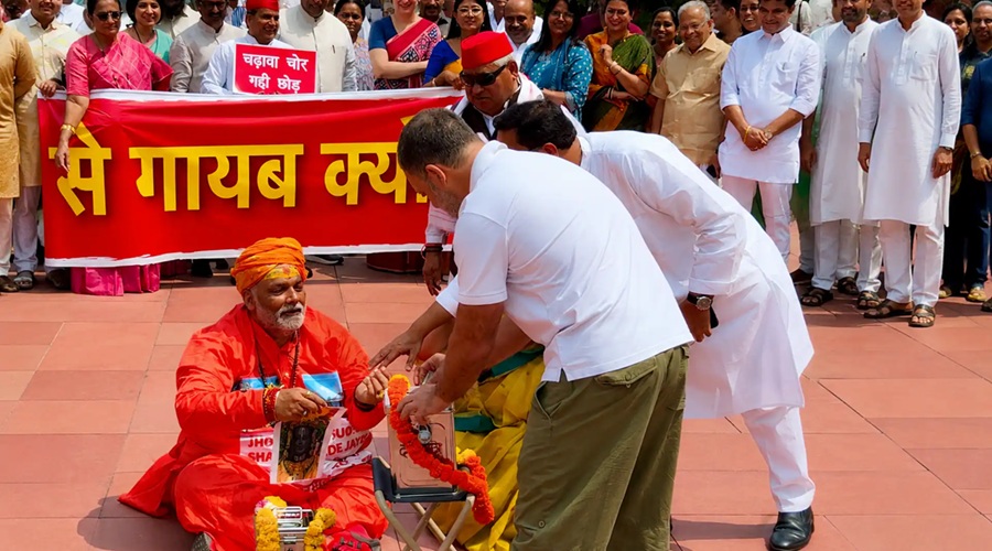 संसद में राम मंदिर चढ़ावा चोरी पर विपक्ष का प्रदर्शन, लोकसभा-राज्यसभा की कार्यवाही 03 अगस्त तक स्थगित