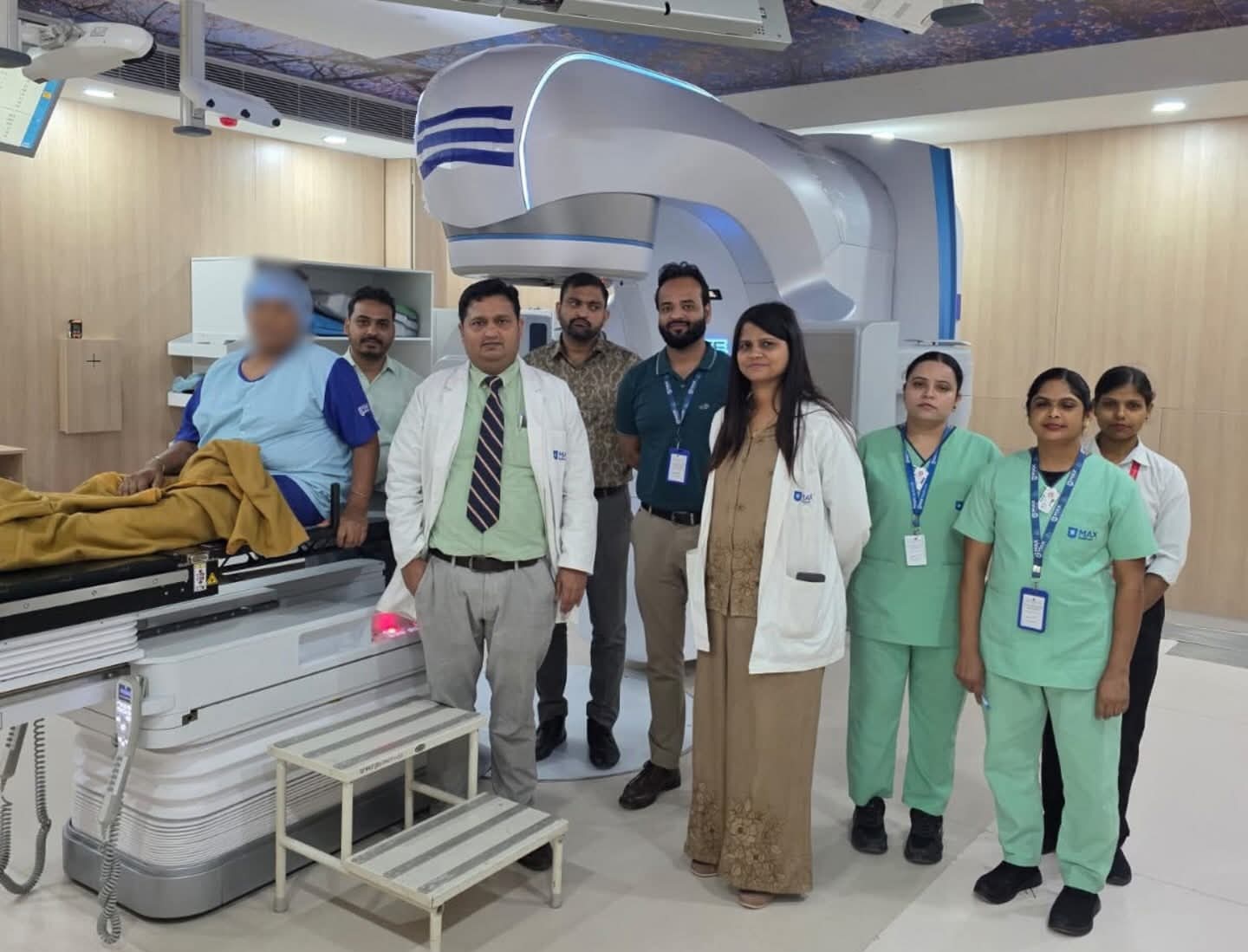 Lucknow: डॉ. गीता सिंह और रेडिएशन ऑन्कोलॉजी टीम ने SRS प्रक्रिया को सफलतापूर्वक किया संपन्न