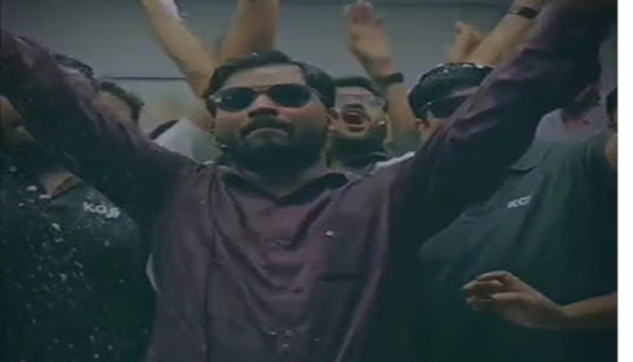 भोजपुरी गाने पर Khan Sir ने लगाये ठुमके, उड़ाया गार्डा