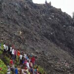 गिनी की राजधानी में कचरे का पहाड़ धंसा, 30 लोगों की मौत; छह घायल