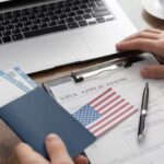 अमेरिका जाने की तैयारी में हैं?, पहले जान लें USCIS का नया नियम