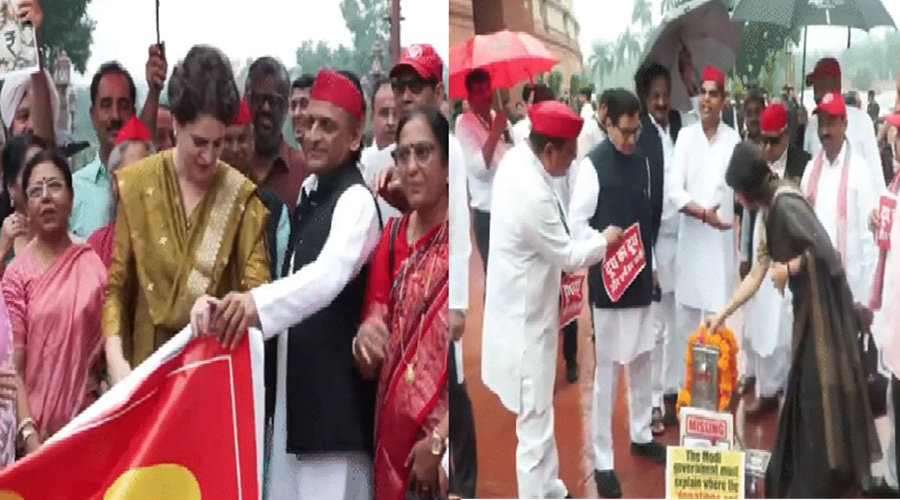 अखिलेश-प्रियंका ने संसद के बाहर रखी दानपेटी, नारे लगाए- चंदा किसने लूटा है?