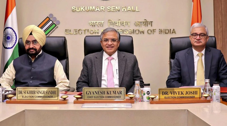 Report: SIR पर दो चुनाव आयुक्तों ने 14 बार जताई आपत्ति, आयोग ने बताया सामान्य प्रक्रिया