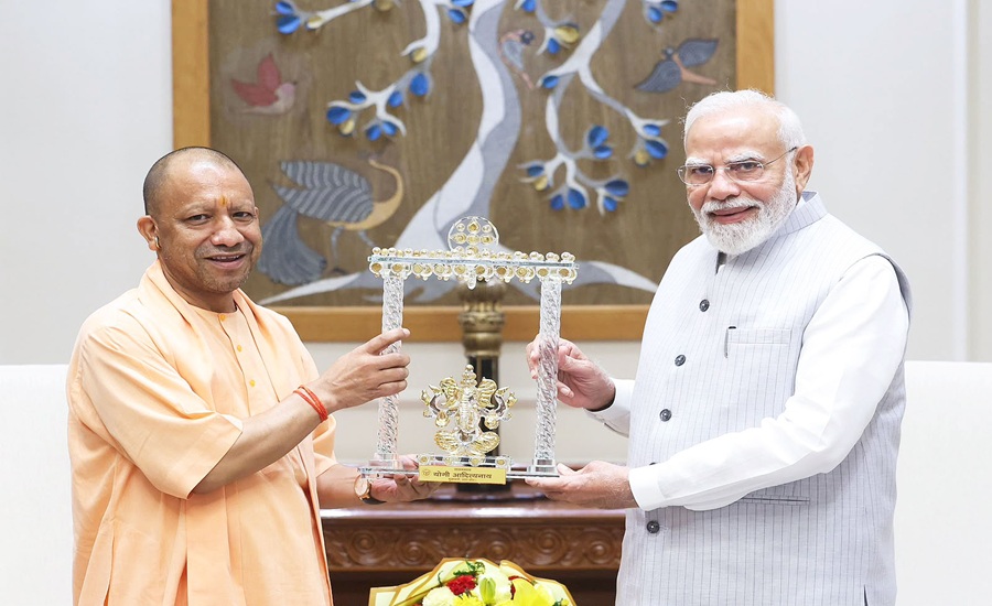 यूपी विधानसभा चुनाव 2027 पर नजर, पीएम मोदी से मिले मुख्यमंत्री योगी