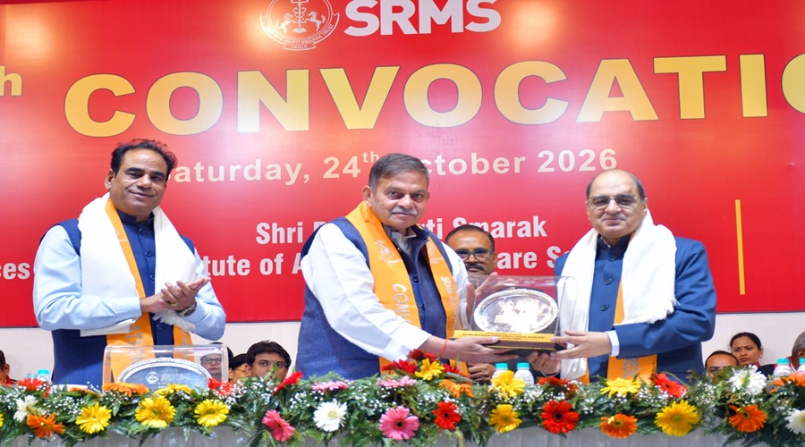 SRMS के 13वें दीक्षांत समारोह में चमके मेधावी, डॉ. स्तुति और डॉ. स्पर्श को मिला गोल्ड मेडल