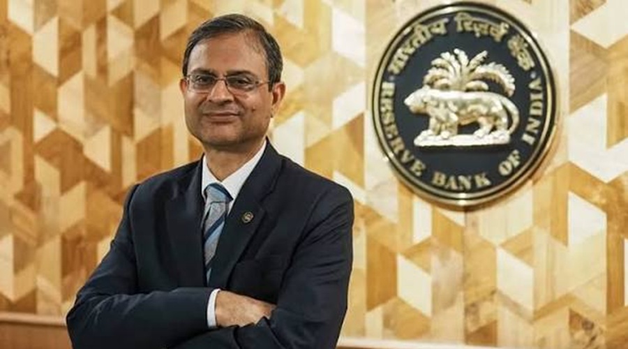 RBI ने चार साल में पहली बार बढ़ाई ब्याज दर, लोन महंगे होंगे और EMI बढ़ेगी