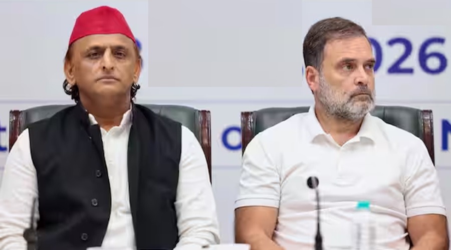 'राहुल गांधी-अखिलेश यादव पर चले अवमानना का केस', याचिका पर सुनवाई करेगा सुप्रीम कोर्ट