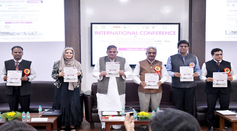SRMS CET में फार्मेसी विभाग की इंटरनेशनल कांफ्रेंस, दवाओं की खोज में AI के इस्तेमाल पर जोर